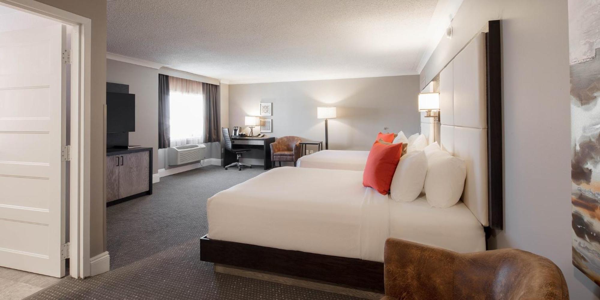 Crowne Plaza Hotel Moncton Downtown By Ihg Bagian luar foto