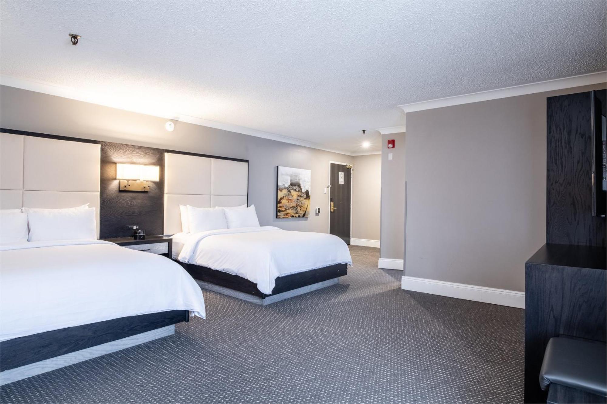 Crowne Plaza Hotel Moncton Downtown By Ihg Bagian luar foto